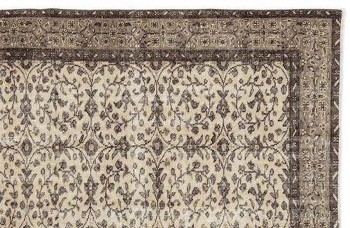Load image 1 in gallery view. Kehuda - Vintage Floral Rug - 5'10 X 9'1