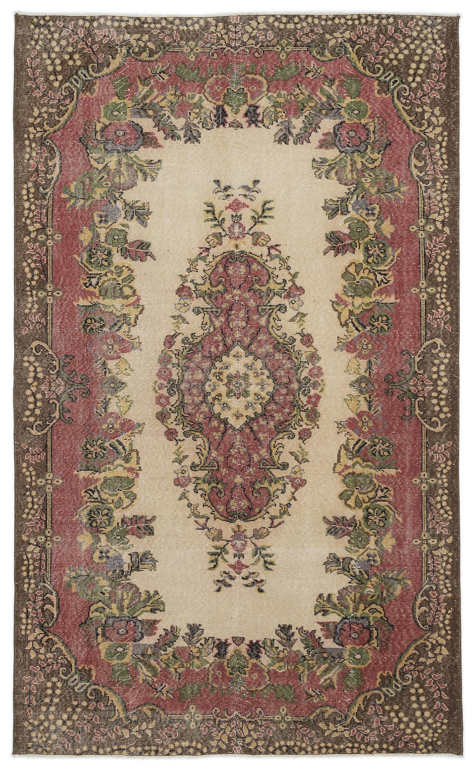 Kafoex - Vintage Medallion Rug - 5'8 X 9'6