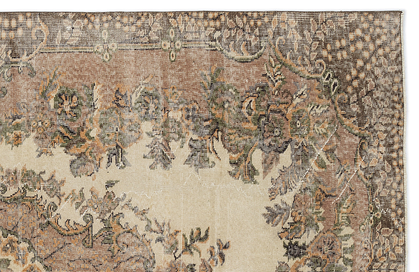 Vadeyn - Vintage Medallion Rug - 5'11 X 9'1