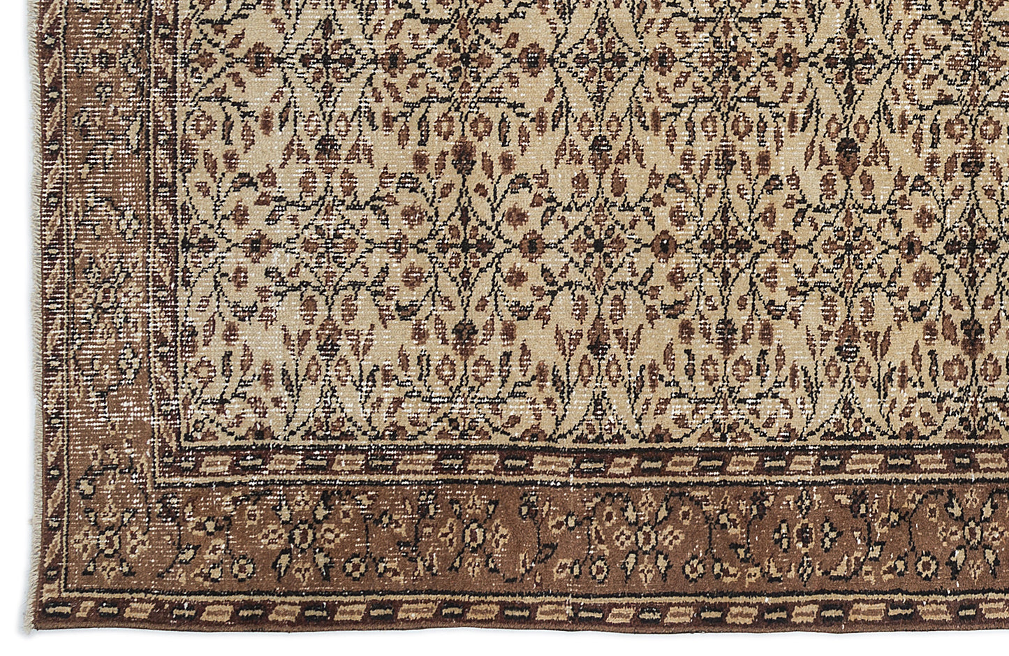 Bikuon - Vintage Floral Rug - 5'3 X 8'11