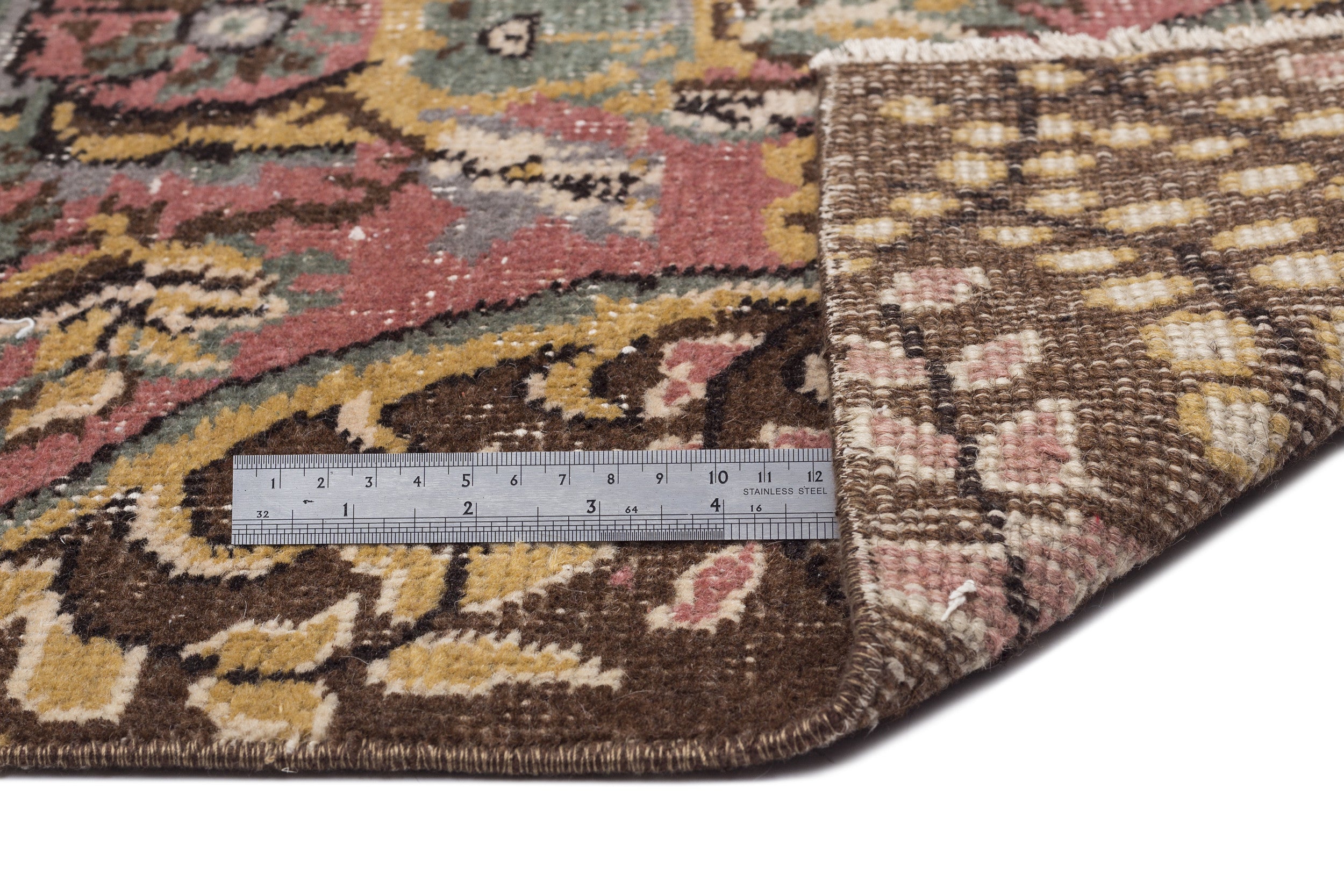 Coayn - Vintage Medallion Rug - 5'9 X 8'8