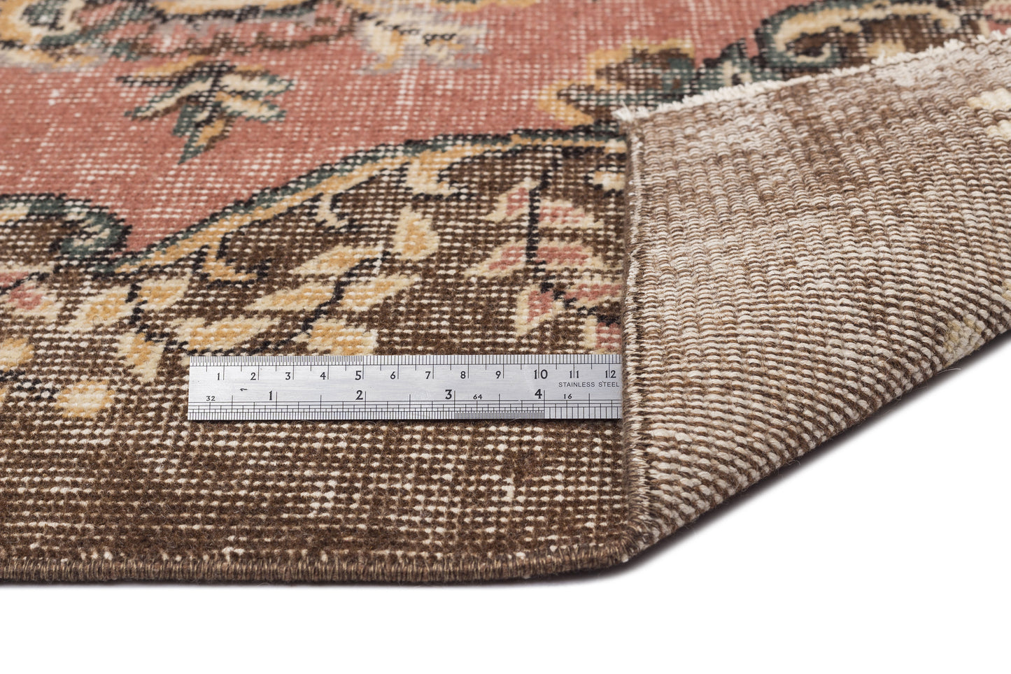 Flausa - Vintage Medallion Rug - 5'4 X 8'4