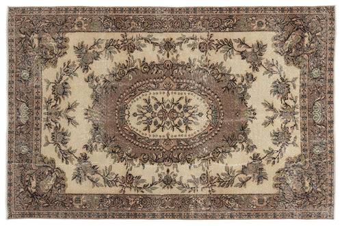 Load image 1 in gallery view. Stata - Vintage Medallion Rug - 5'4 X 8'4