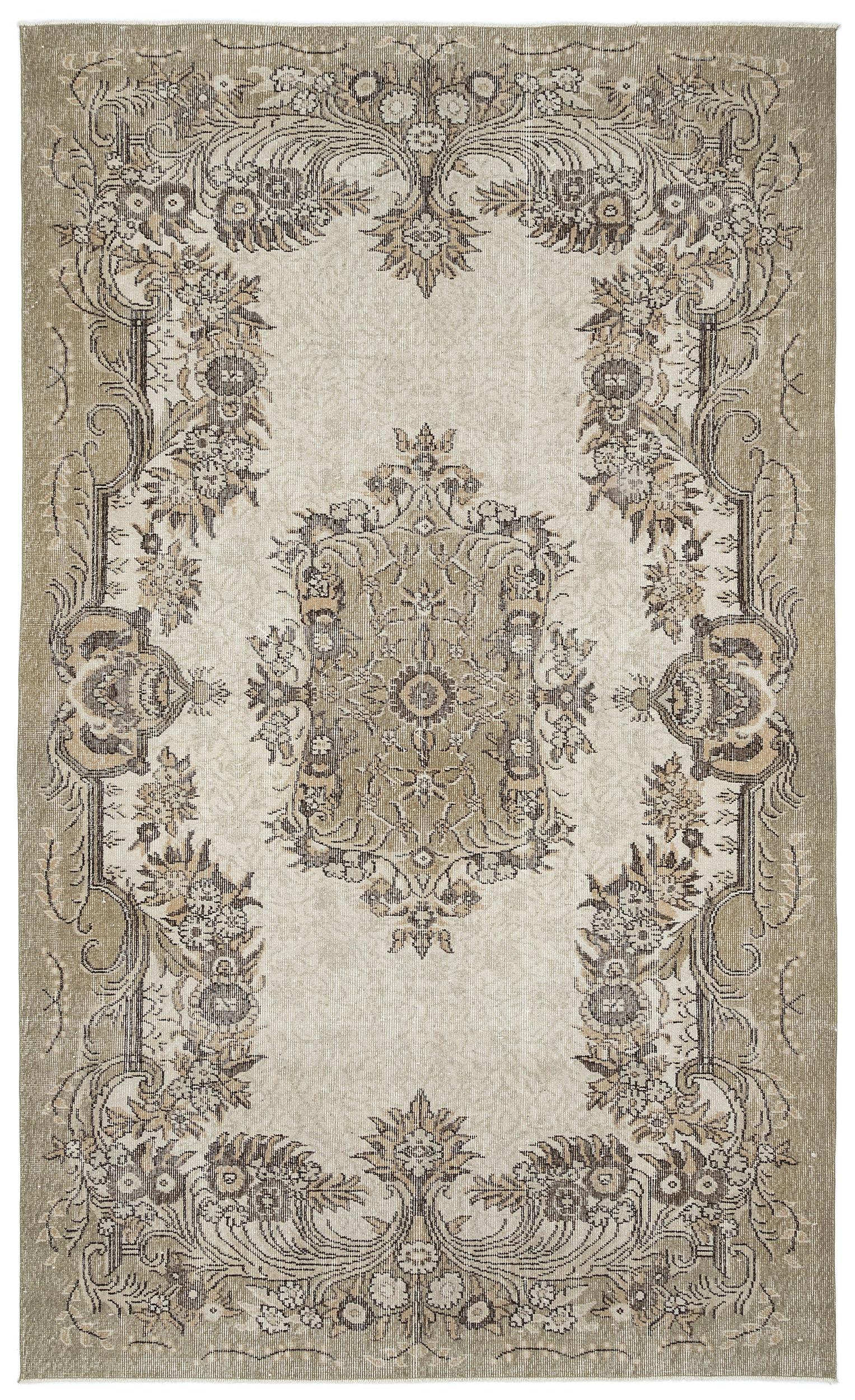 Shaisoane - Vintage Medallion Rug - 6'1 X 10'1