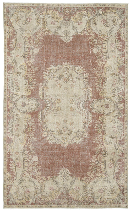 Load image 1 in gallery view. Trinuta - Vintage Medallion Rug - 5'10 X 9'5