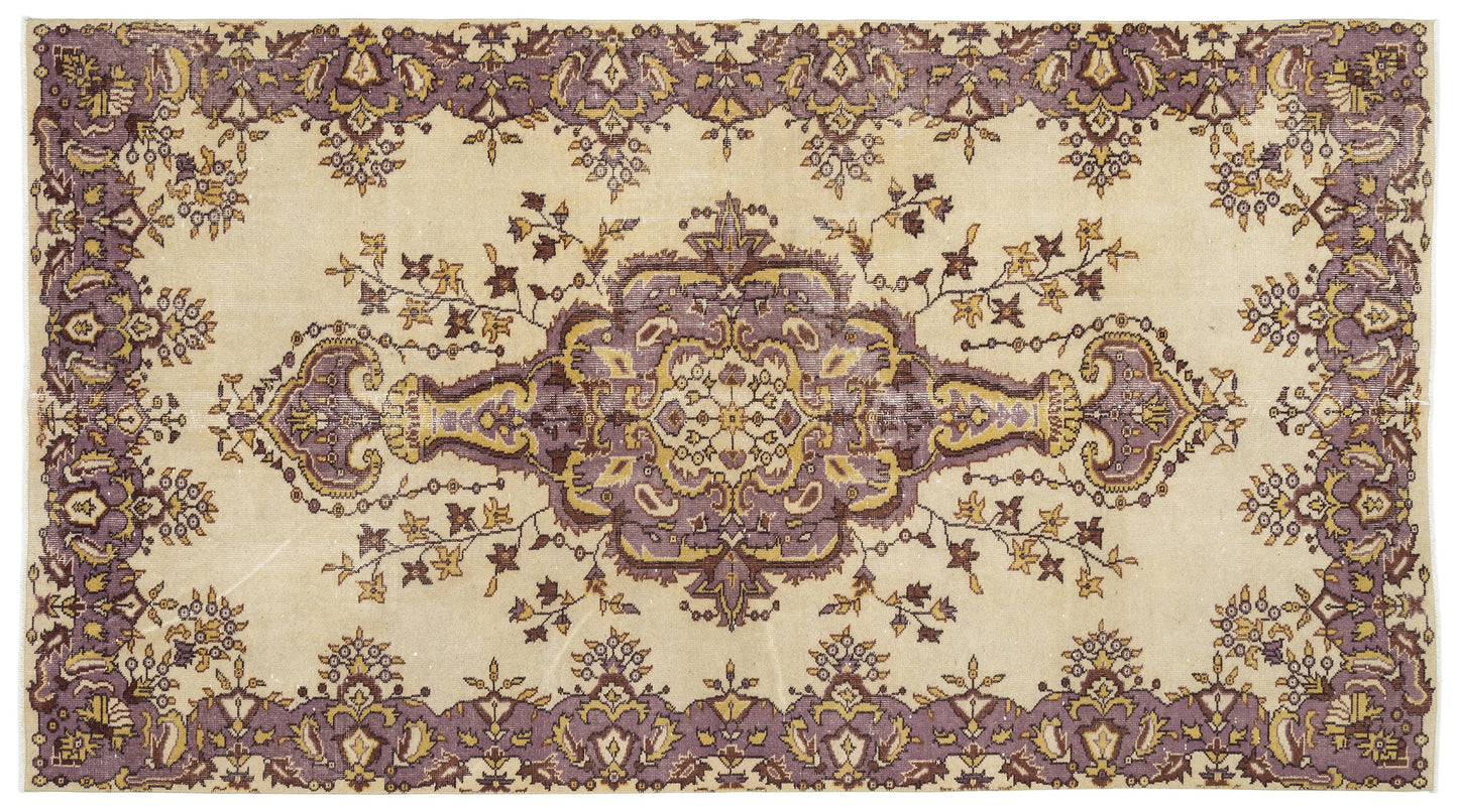 Nepima - Vintage Medallion Rug - 5'5 X 10'0