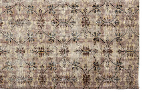 Load image 1 in gallery view. Viata - Vintage Floral Rug - 5'11 X 9'7