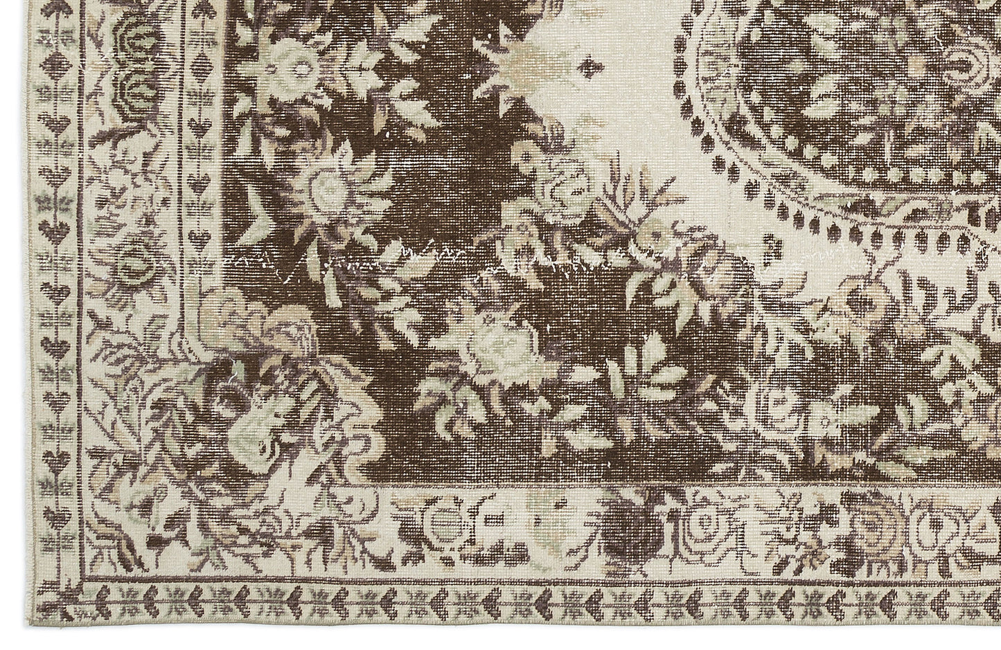 Muraor - Vintage Medallion Rug - 5'3 X 8'11