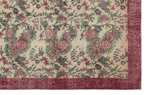 Load image 1 in gallery view. Lovuix - Vintage Floral Rug - 7'6 X 10'10