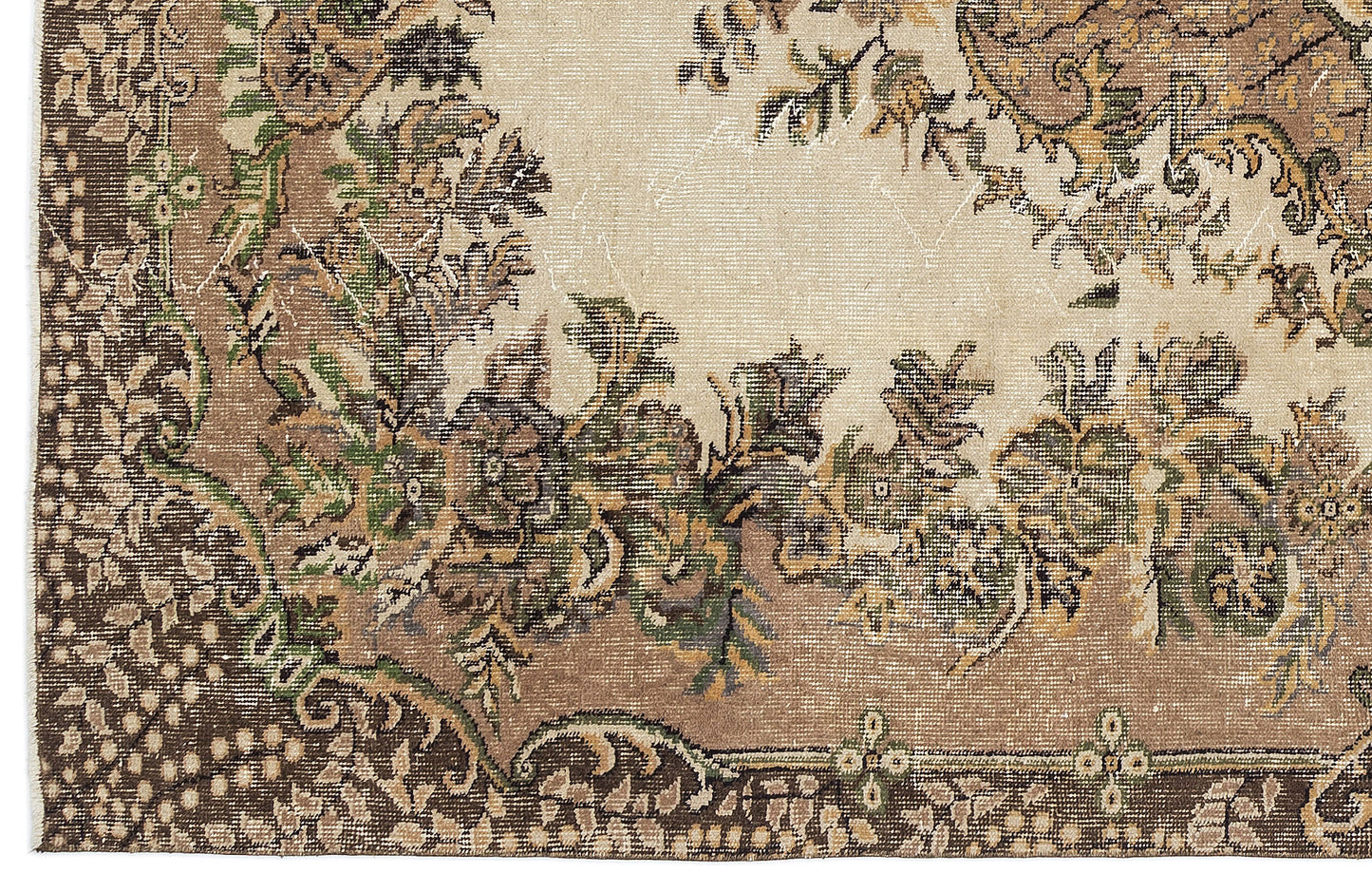 Voduya - Vintage Medallion Rug - 5'9 X 9'6