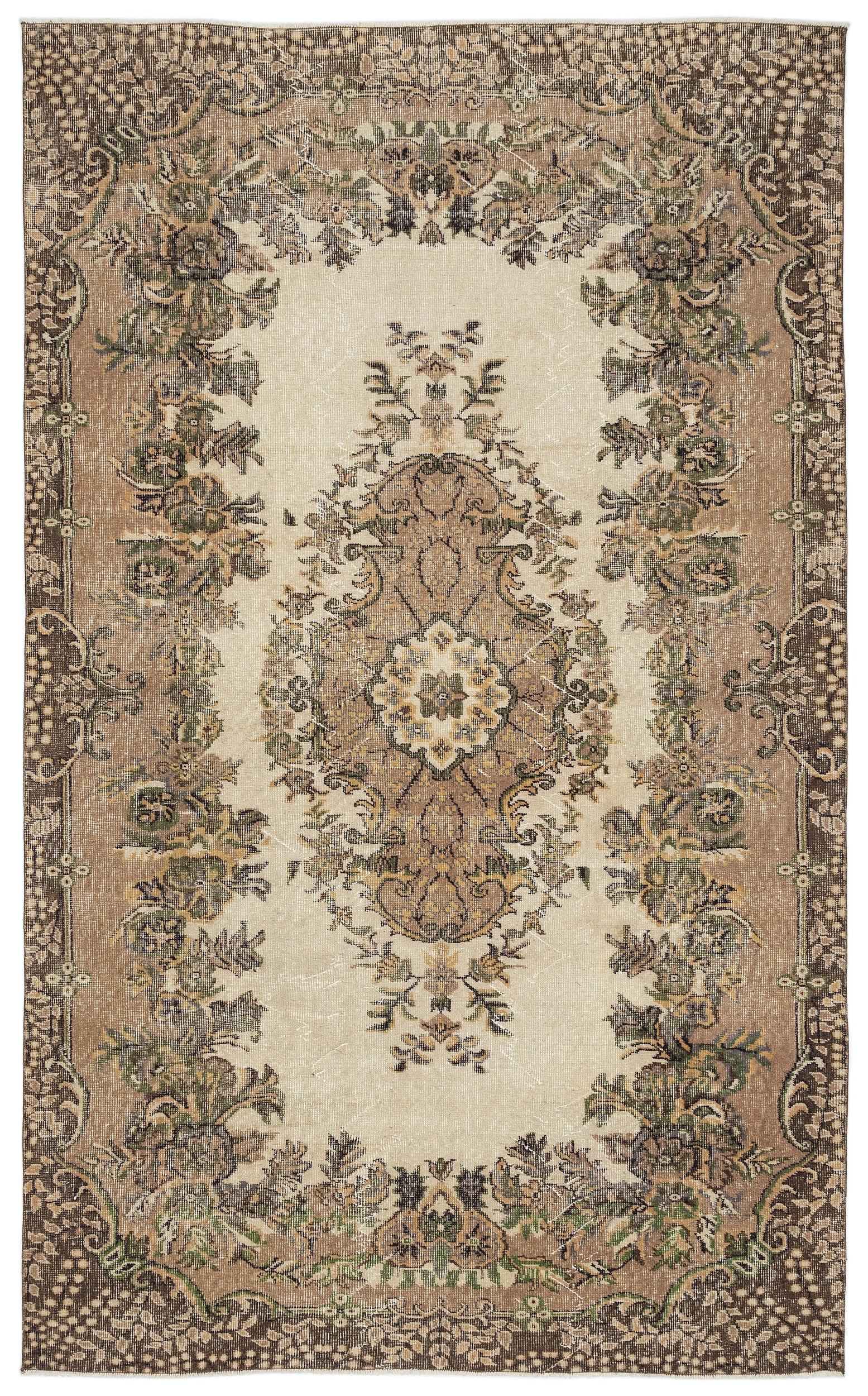 Voduya - Vintage Medallion Rug - 5'9 X 9'6