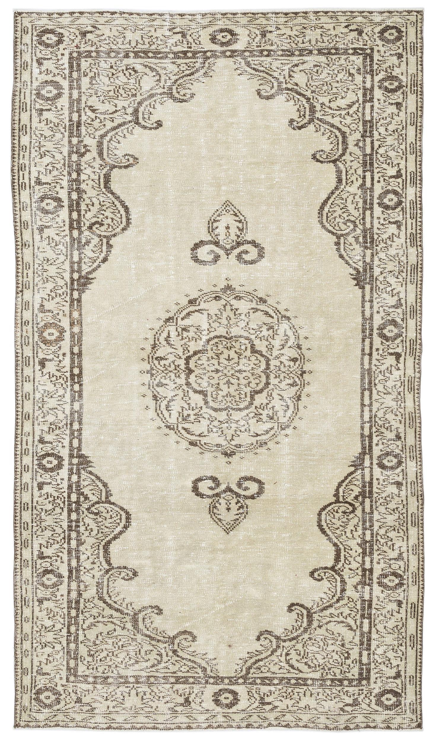 Stoane - Vintage Medallion Rug - 5'5 X 9'7
