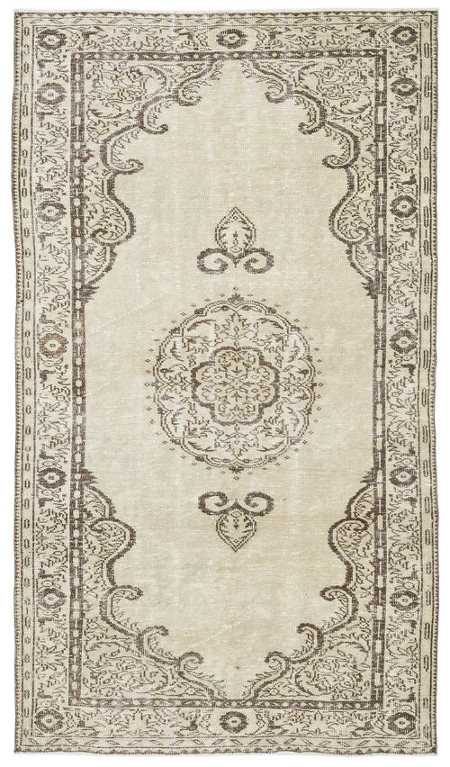 Load image 1 in gallery view. Stoane - Vintage Medallion Rug - 5'5 X 9'7