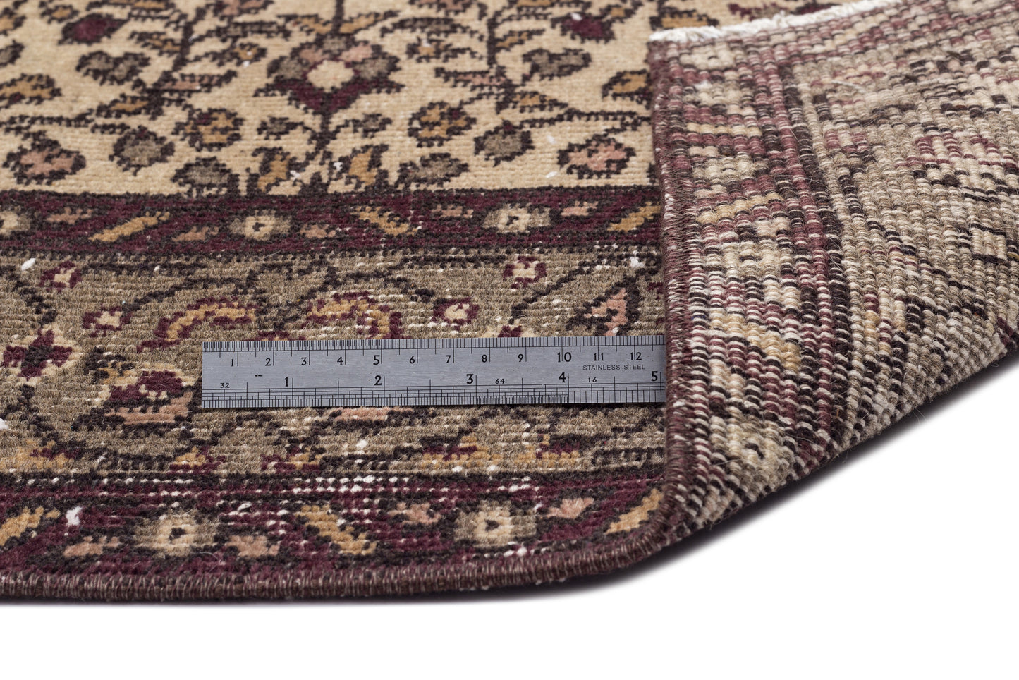 Gemada - Vintage Floral Rug - 4'9 X 8'4