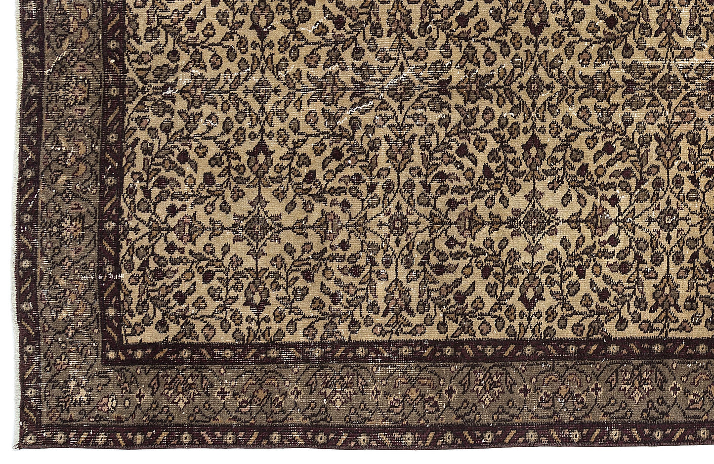 Gemada - Vintage Floral Rug - 4'9 X 8'4