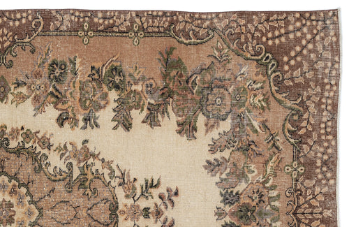 Load image 1 in gallery view. Truzaon - Vintage Medallion Rug - 5'4 X 8'8