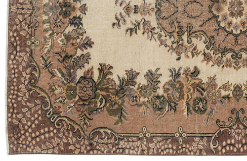Load image 1 in gallery view. Truzaon - Vintage Medallion Rug - 5'4 X 8'8