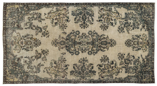 Load image 1 in gallery view. Fladava - Vintage Medallion Rug - 5'5 X 9'11