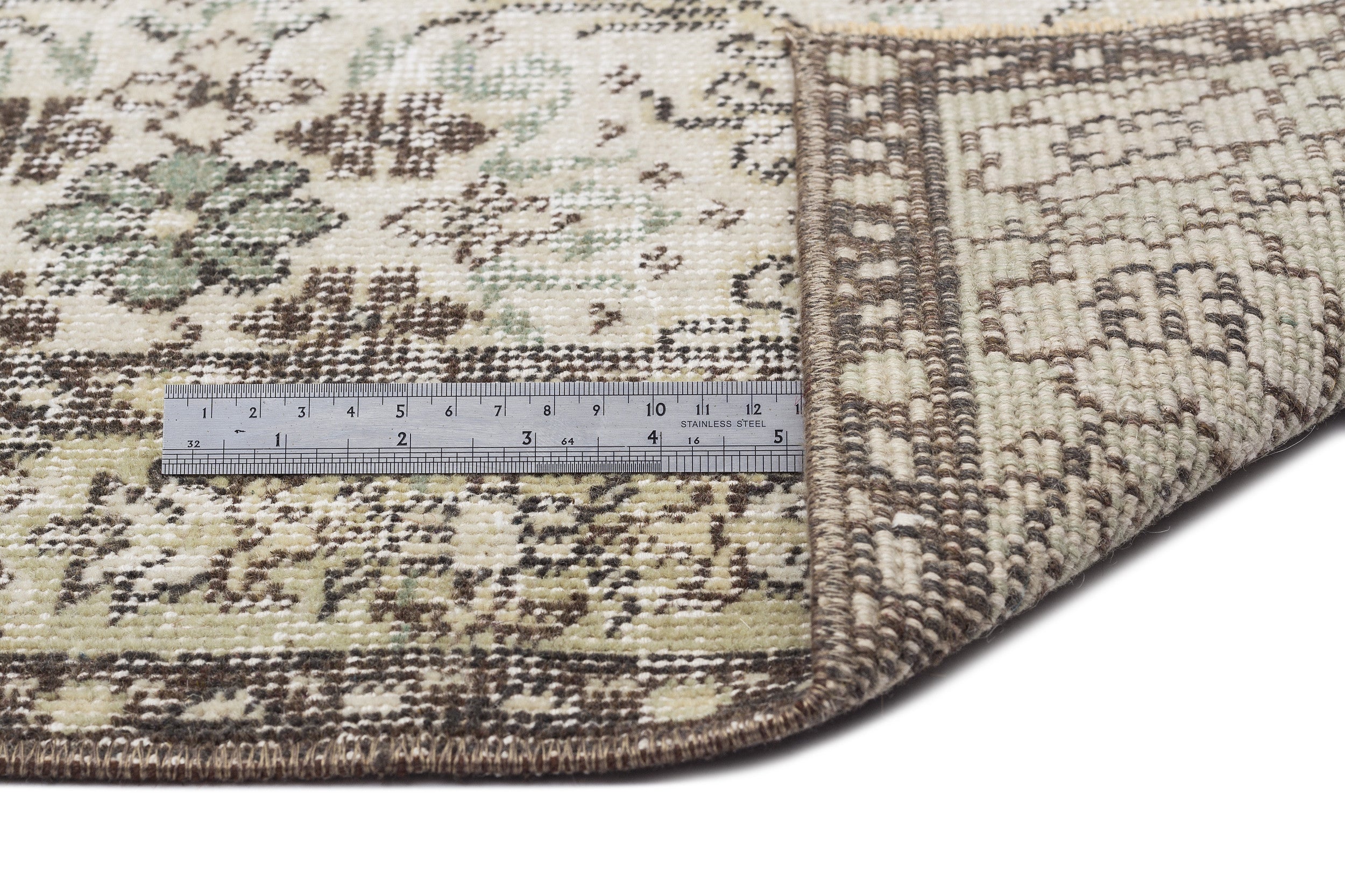 Hiokeos - Vintage Floral Rug - 4'9 X 8'0