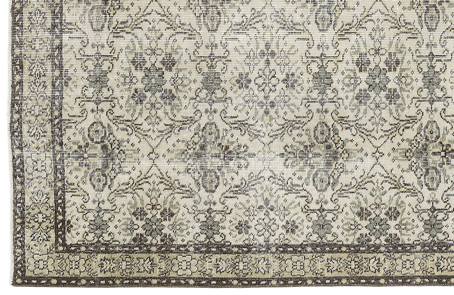 Hiokeos - Vintage Floral Rug - 4'9 X 8'0