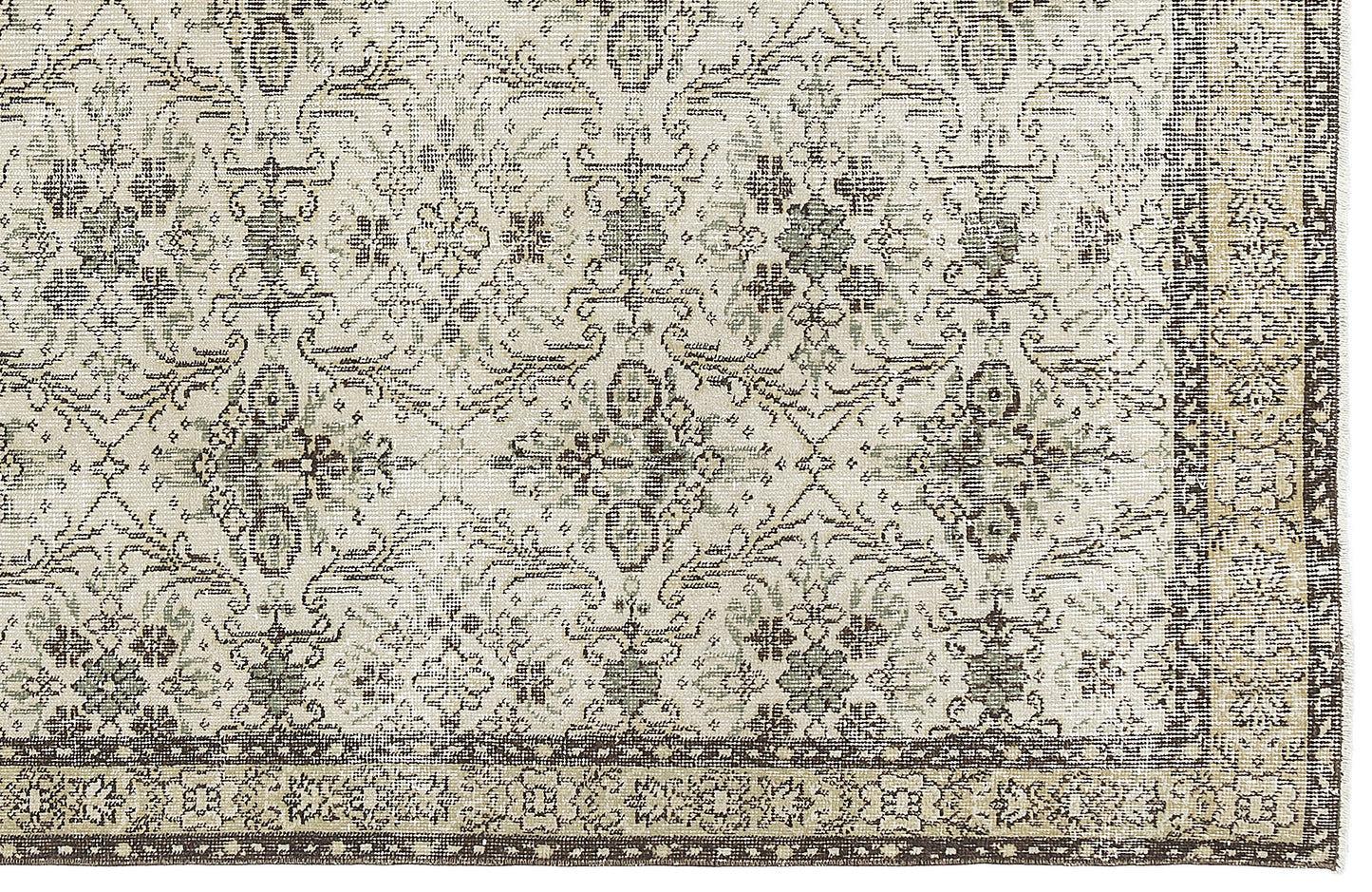 Hiokeos - Vintage Floral Rug - 4'9 X 8'0