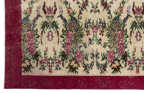Load image 1 in gallery view. Bramuen - Vintage Floral Rug - 6'2 X 9'7