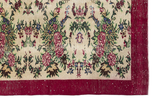 Load image 1 in gallery view. Bramuen - Vintage Floral Rug - 6'2 X 9'7