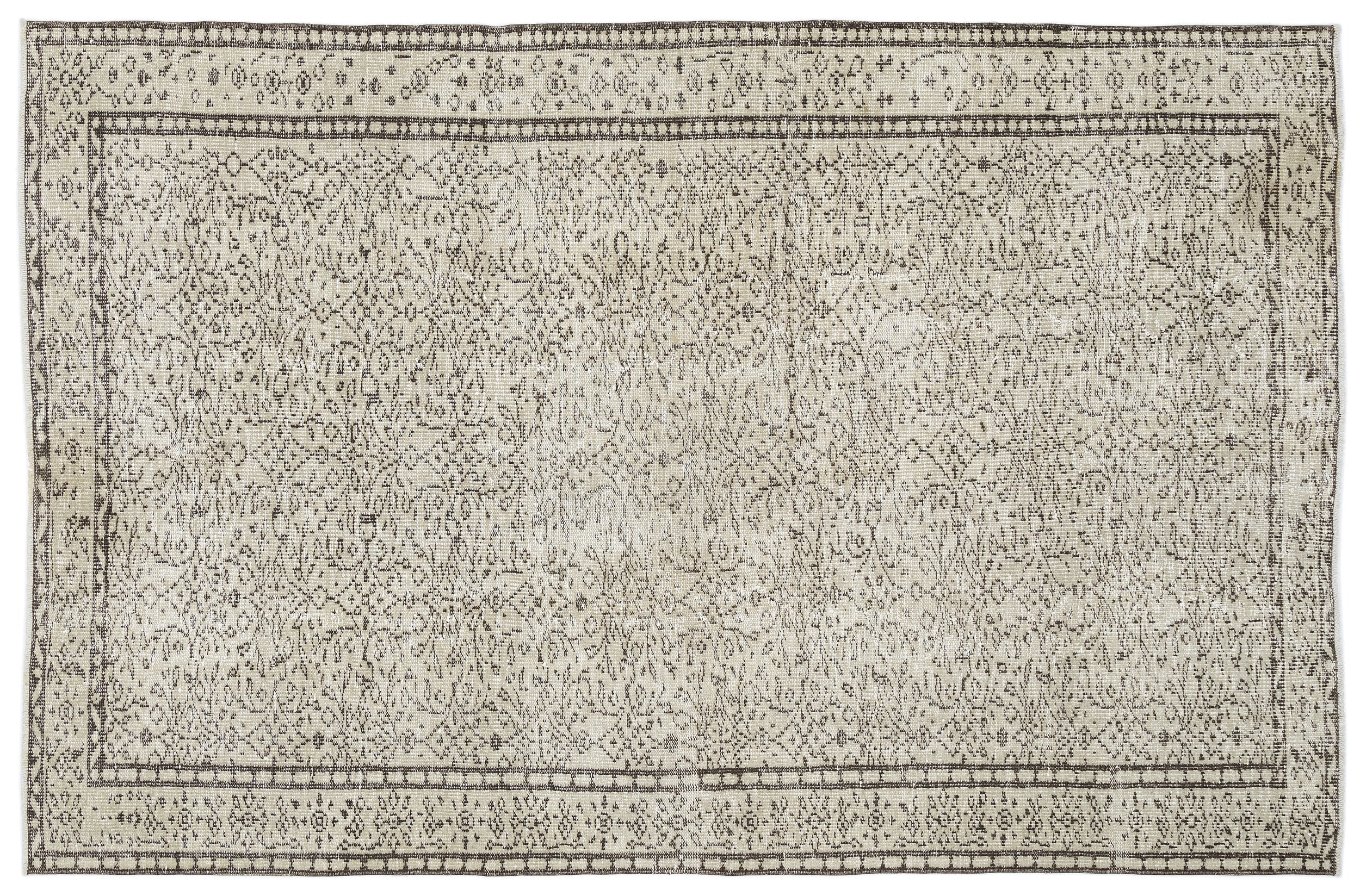 Masula - Vintage Floral Rug - 5'11 X 8'10