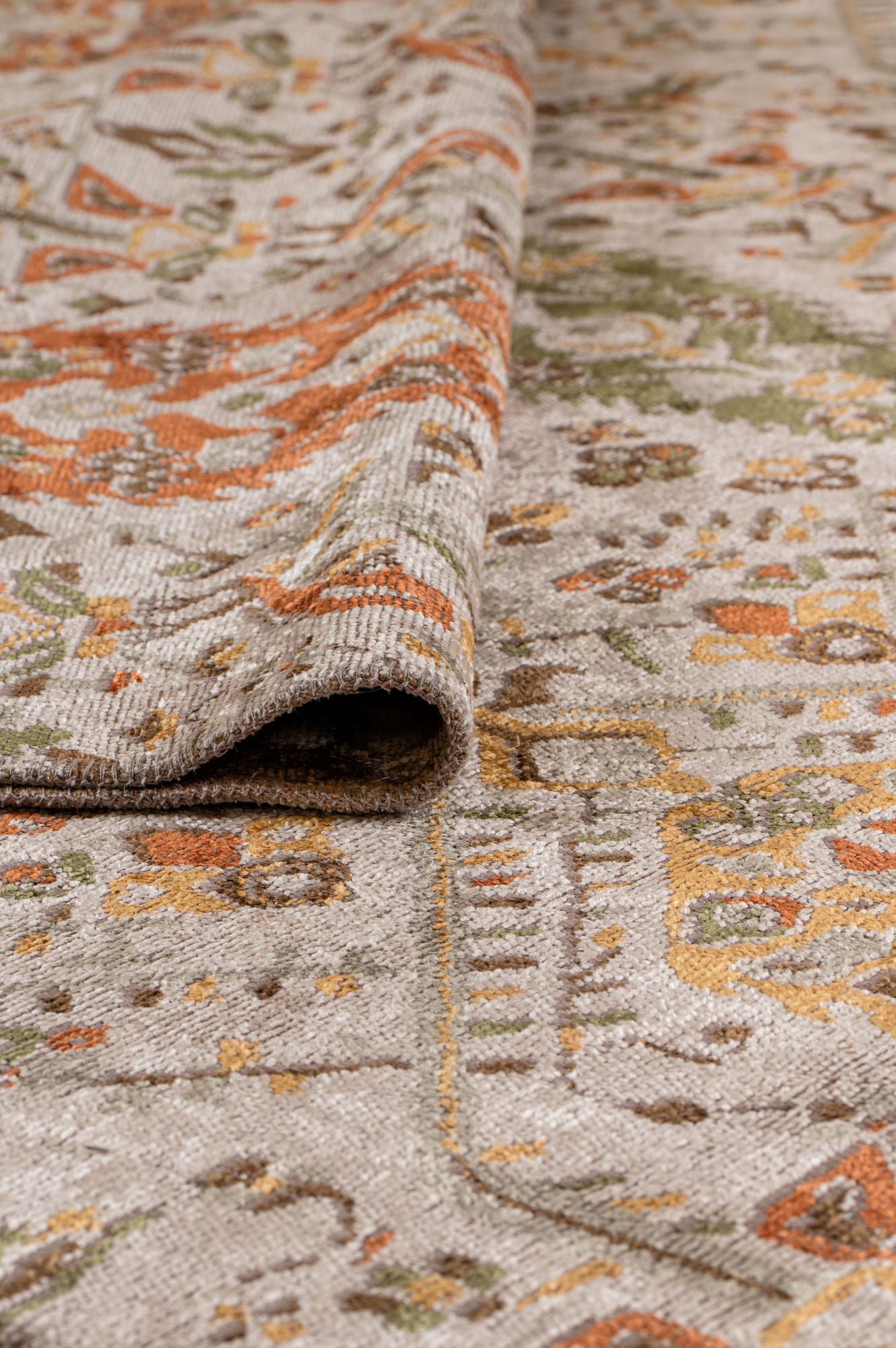 Saffron Heritage Area Rug APX1912