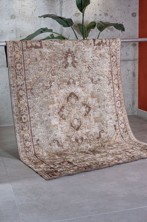 Load image 1 in gallery view. Ivory Medallion Area Rug APX1932