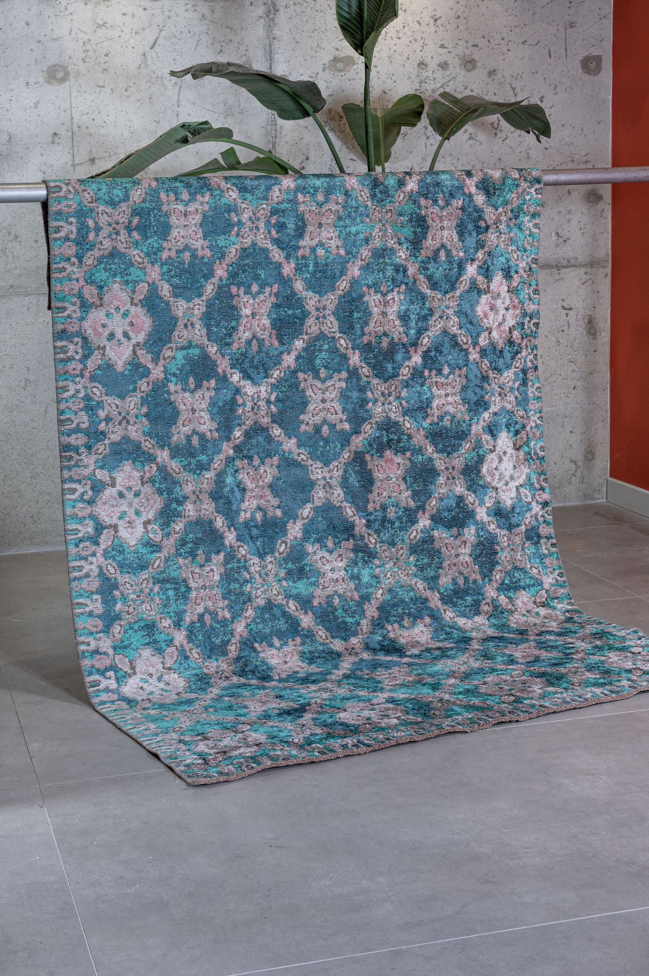 Ocean Trellis Area Rug APX1942
