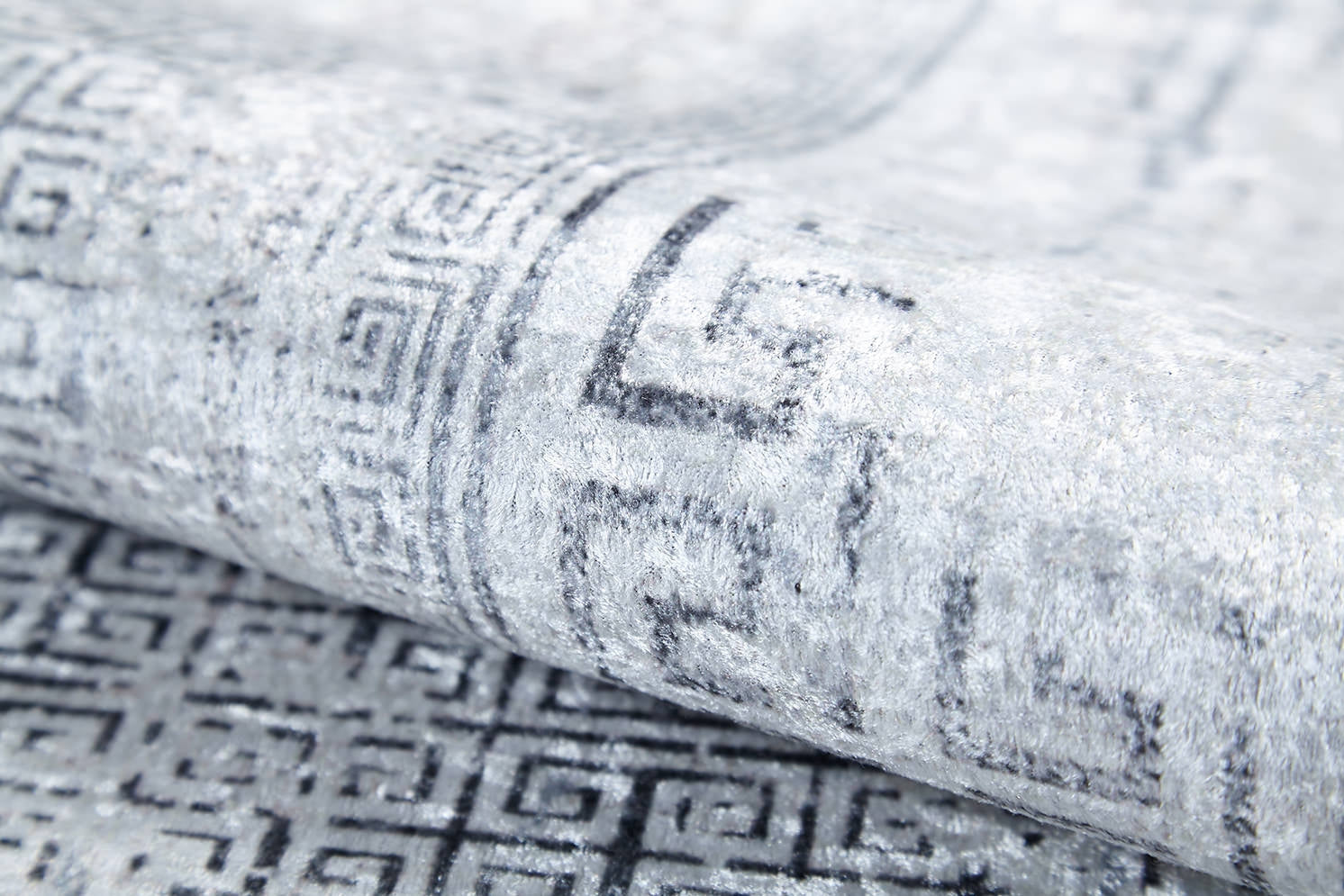 Close-up of the Bold Borderline - Washable Rug - JR1984 (Custom Size) in gray-anthracite, showcasing its soft texture and repeating Greek key pattern—perfect for high-traffic areas and easy to clean.