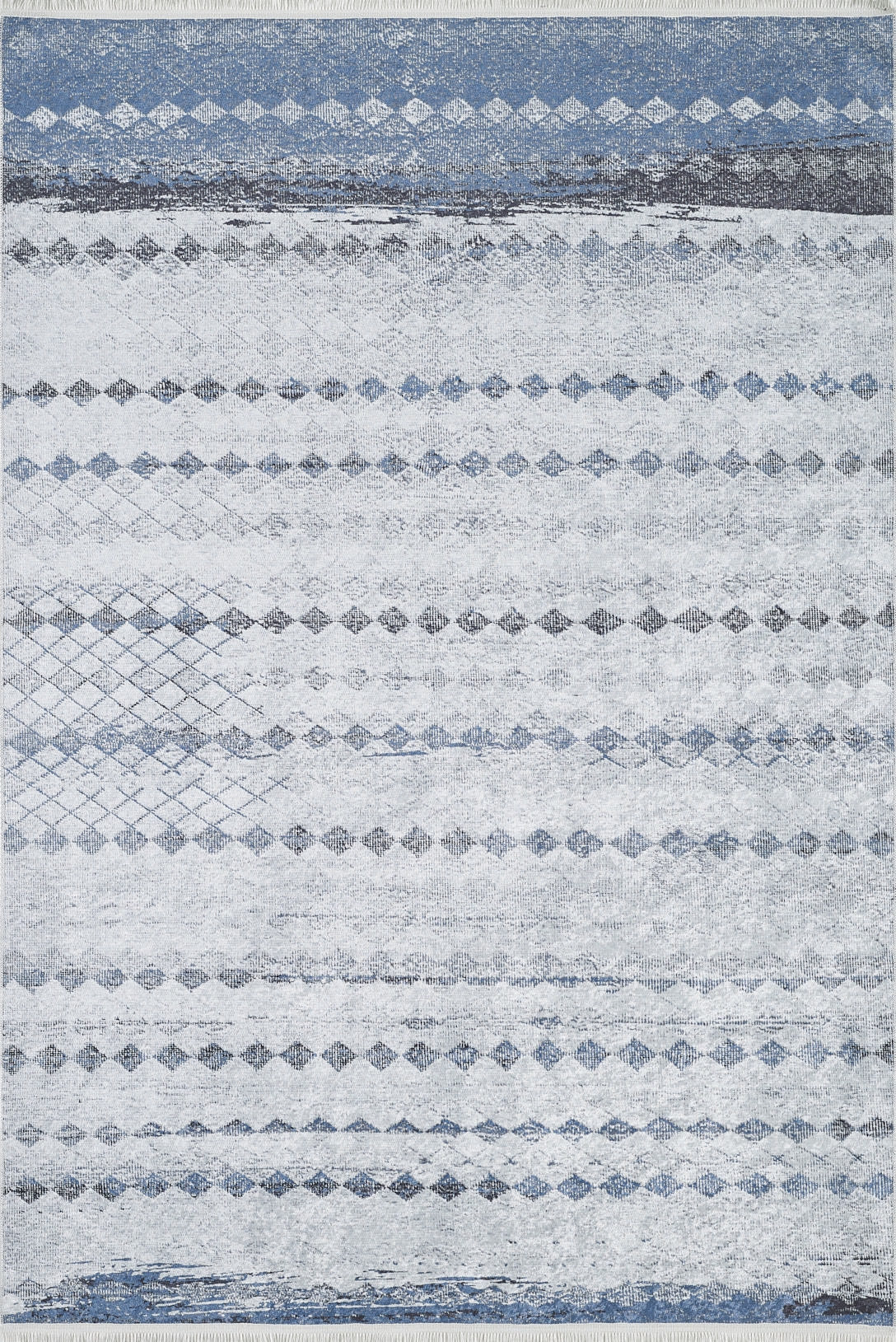 The Bohemian Reverie - Washable Rug - JR1974 (Outlet) US features a light gray background with blue and gray geometric diamond patterns, offering a modern, textured look that's perfect for high-traffic areas and adds subtle elegance to your space.